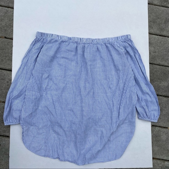 AQUA Women’s Stripes Off Shoulder Knots Front Tops - Picture 5 of 5